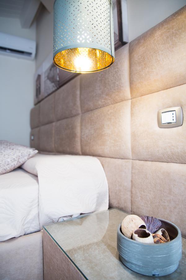 Attico Hotel กานิกัตติ ภายนอก รูปภาพ