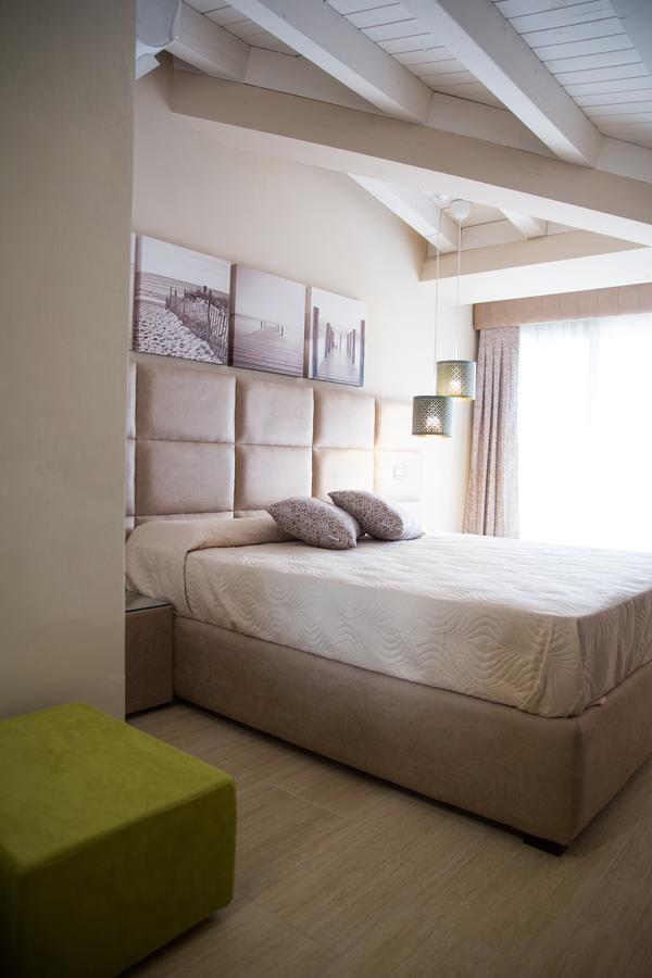 Attico Hotel กานิกัตติ ภายนอก รูปภาพ